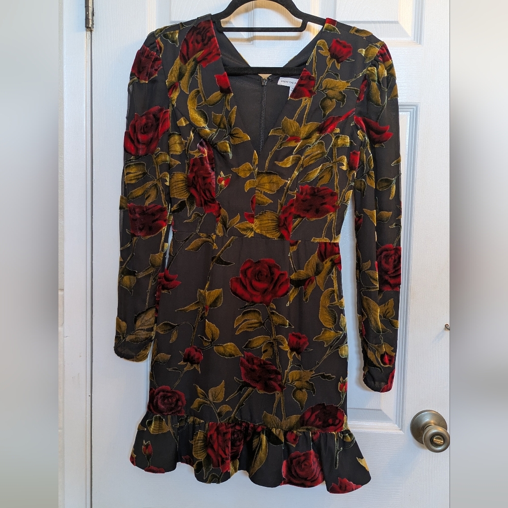Dress the Population Floral Holiday Dress